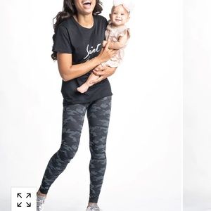 Preggo Leggings Snapback Postpartum Leggings Black Camo